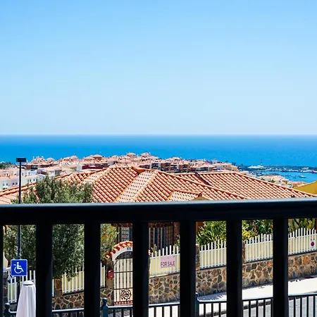 Magnificent 5-star With Sea View, Jacuzzi And Pool
