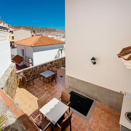 Apartament Magnificent 5-star With Sea View, Jacuzzi And Pool *